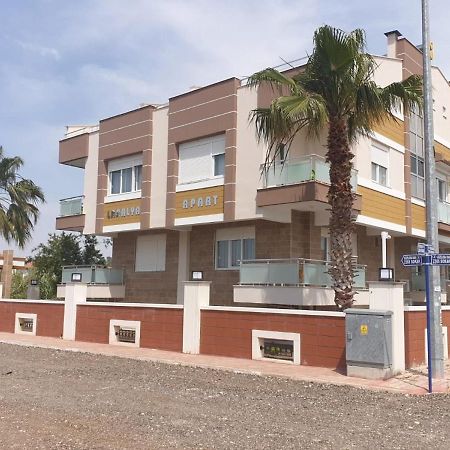 Ferienwohnung Laralya Apart Altinkum  Exterior foto